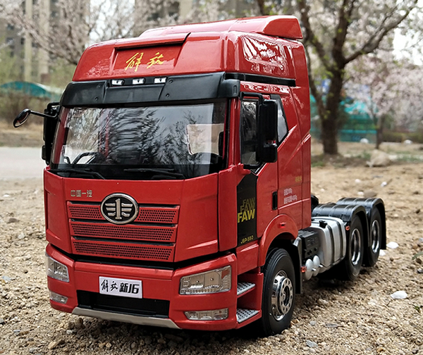 1703025A54B   变速操纵手柄  Variable speed control handle FAW J6  16 speed transmission preselection valve