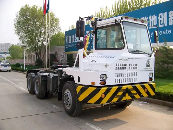 HOVA豪威码头车.jpg