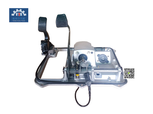 712-48200-6310  组合踏板  Combination pedal  SINOTRUK  HOWO T7H  Truck clutch transmission parts