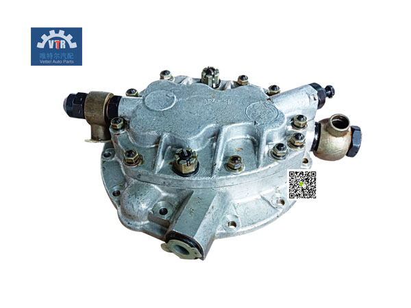 24.12.00   SB 3312-00-15  机油泵 Oil pump  发动机12V150  特种车Special vehicle