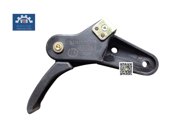 DZ14251110075   面罩锁拉手柄 Mask lock pull handle  SHACMAN X3000